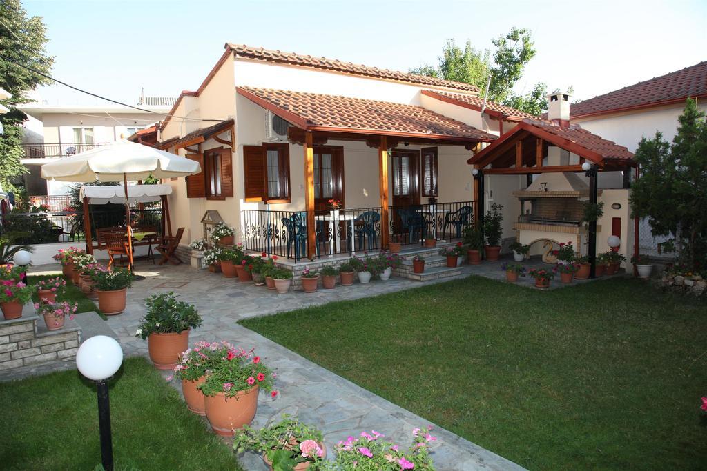 Vasiliki Apartments Platamonas Exteriör bild