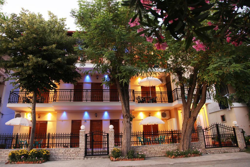 Vasiliki Apartments Platamonas Exteriör bild